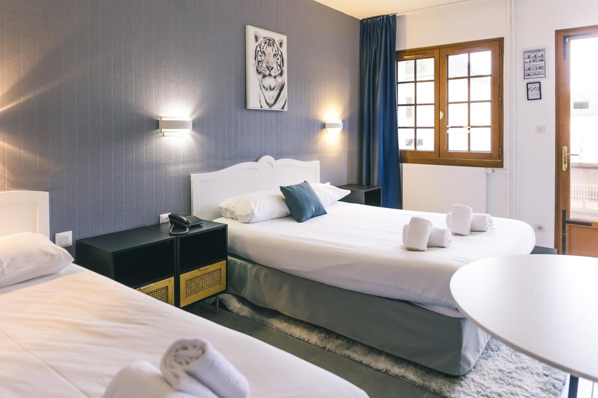 Logis Hotel & Restaurant Le Soleil D'Or Montigny-la-Resle Экстерьер фото